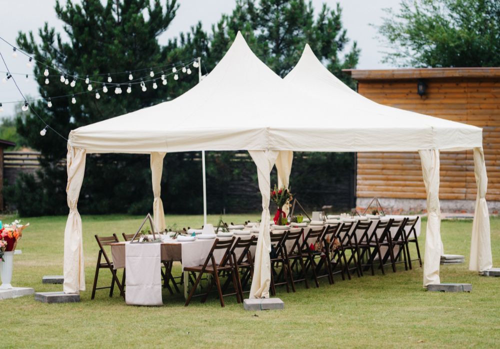 Location de tentes pour un mariage de rêve en plein air à Limoges : nos conseils