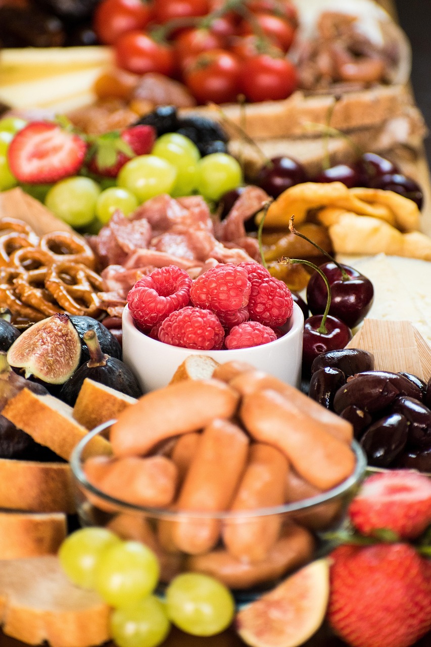 découvrez notre charcuterie artisanale, préparée avec soin selon des recettes traditionnelles pour des saveurs authentiques et de qualité.