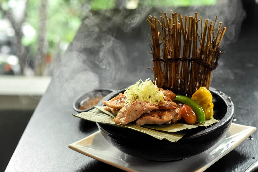 découvrez la cuisine fusion nikkei péruvienne, un mélange unique des saveurs japonaises et péruviennes qui émerveillera vos papilles.