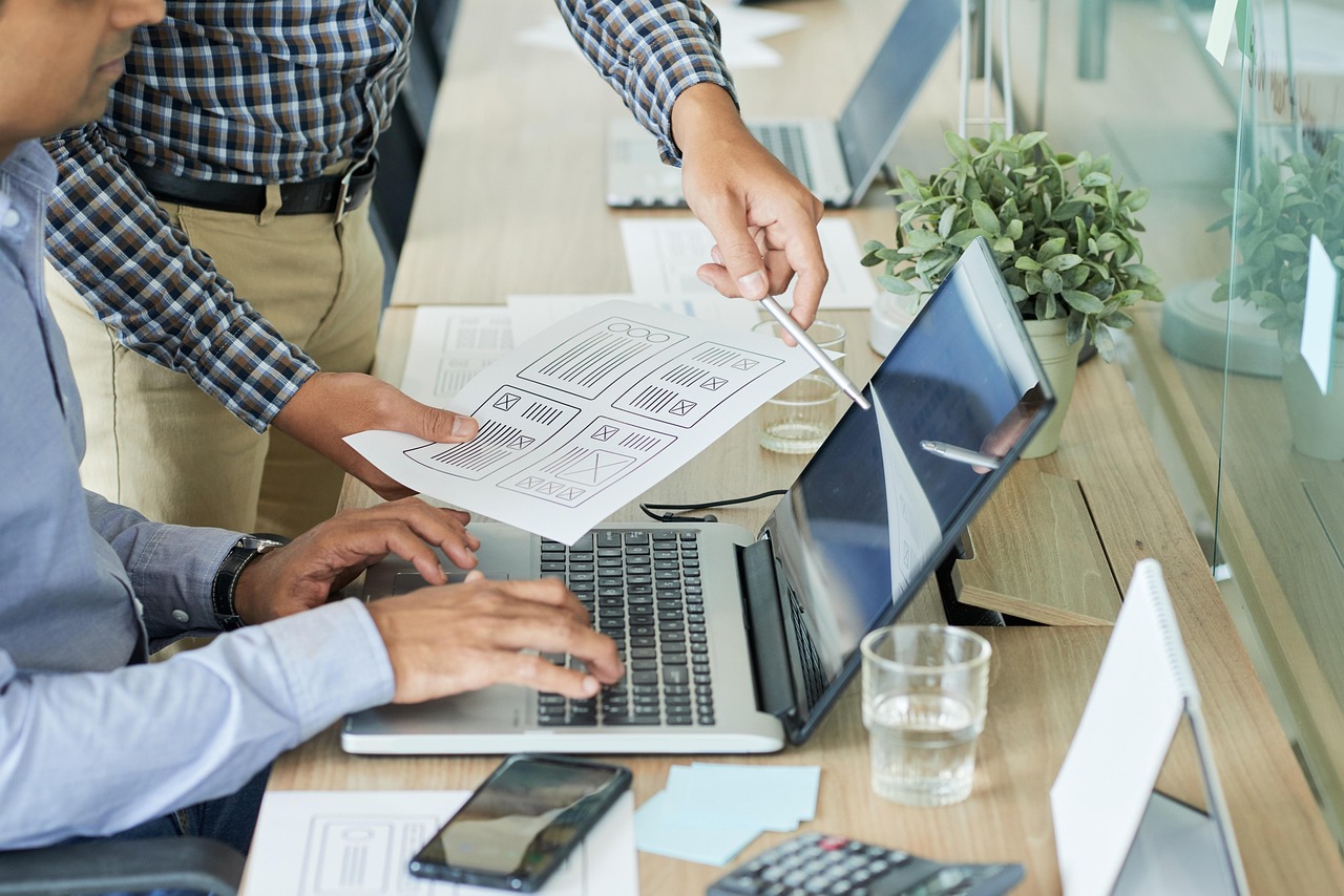 découvrez les agences web à bordeaux : comparez leurs expertises en création de sites, référencement et stratégie digitale pour trouver le partenaire adapté à vos besoins.